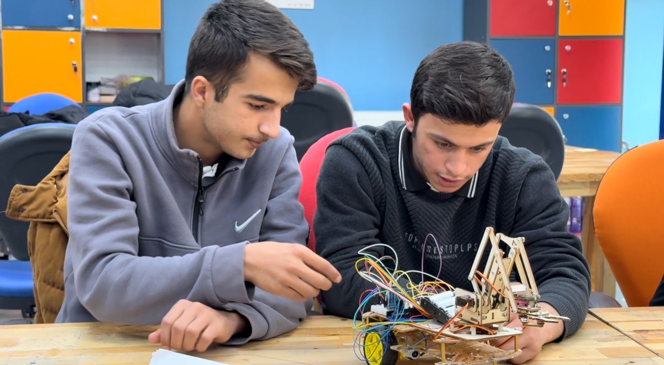 Cilo Dağları’ndan İlham Alan Bezoar Robotik Takımı İstanbul’da Hakkari’yi Temsil Edecek