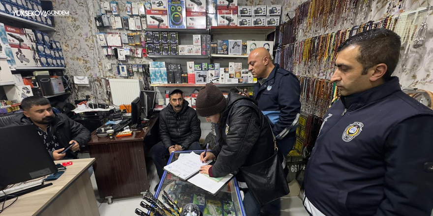 Yüksekova’da Zabıta Ekiplerinden Ruhsat Denetimi