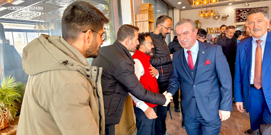 AK Parti Hakkari İl Başkanı Zeydin Kaya, Yüksekova’da Gazetecilerle Buluştu