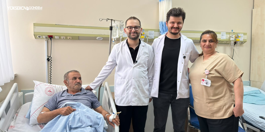 Hakkari'de böbrek tümörü kapalı ameliyatla başarıyla alındı