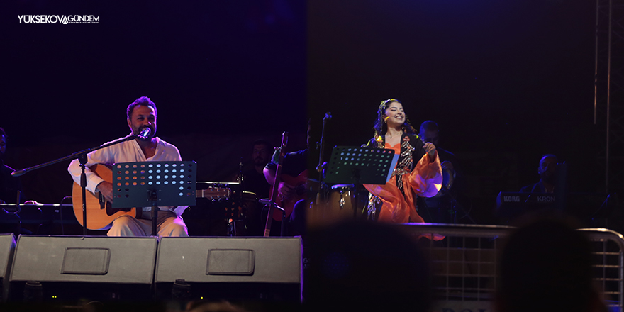 Yüksekova’da vatandaşlar festivalin 1. gününde doyasıya eğlendi