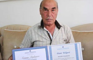 62 yaşında üniversiteden mezun oldu