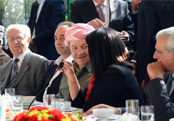 Barzani vekillerle bir araya geldi