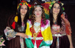 Bu köyde 19 yıl sonra düğün yapıldı