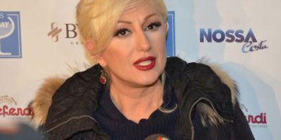 Kazanlarda kar eritiyorlar