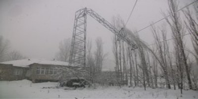 Elektriksiz köylere elektrik verildi!