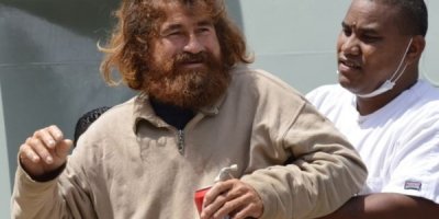 14 ay kamblumbağa kanı ve kendi idrarını içti