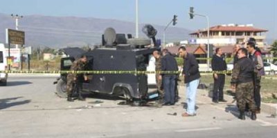 Ağrı'da zırhlı araç kaza yaptı: 1 ölü 5 yaralı