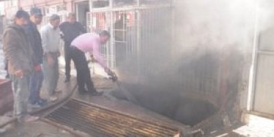 Cizre Belediye Eski Binasında Yangın Çıktı