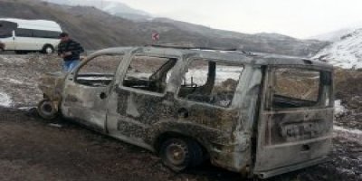 Bir Araç seyir halindeyken yandı