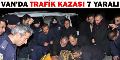 Van Ak Parti Konvoyunda Kaza