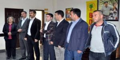 Amed'de 170 CHPli BDPye geçti