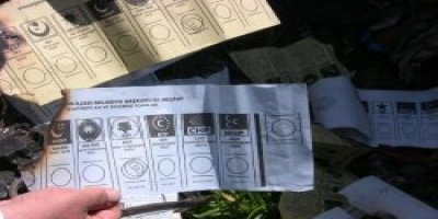 Kozlukta Yanmış Oy Pusulaları Bulundu