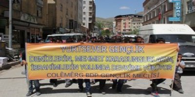 Hakkari'de anma yürüyüşü