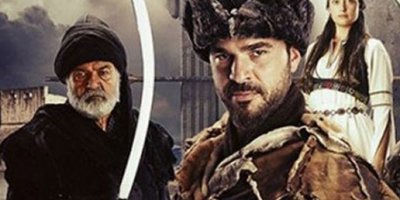 Fenerbahçe ve Kayserispor ortak pankart ile sahada