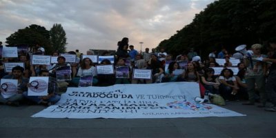 Barış İçin Kadın Girişimiden 20 ilde IŞİD protestosu