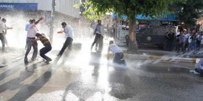 İŞKUR işçilerine polis müdahalesi