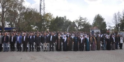 Yüksekova'da halk toplantısı