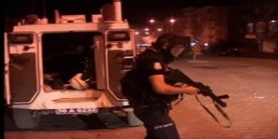 Yüksekova'daki eylemde silah sesleri