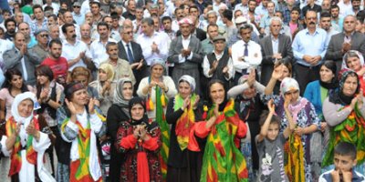 Hakkari'de barış şöleni düzenlendi