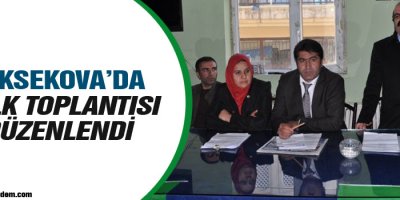 Yüksekova'da Halk Toplantısı