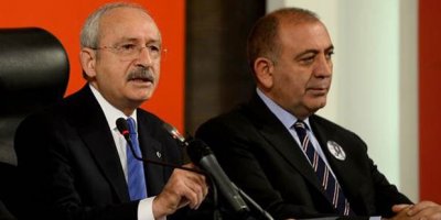 Kılıçdaroğlu mikrofonun açık olduğunu unuttu