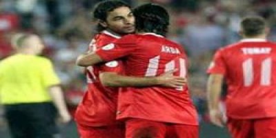 Selçuk İnan attığı gole sevinmedi