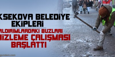 Kaldırımlarda Buzlar Temizlendi