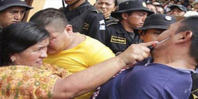 Sokakta linç edildi