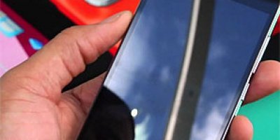 Akıllı telefonda devrim: 45 gün dayanan şarj