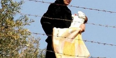 Suruç'taki Kobanili çocukların bebek maması tükendi