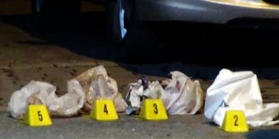 Bağcılarda polis aracına ses bombalı saldırı