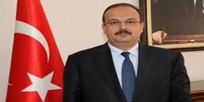 Hakkari Valisi Canbolatdan 8 mart mesajı