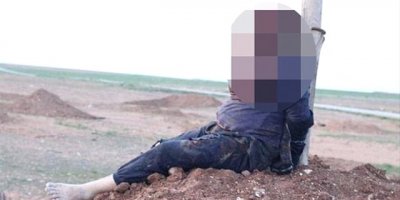 Çocukların Önünde Kafa Kesti