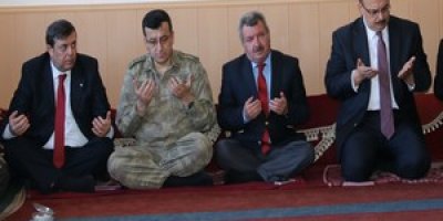 Vali Canbolat'tan vatandaşlara taziye ziyareti