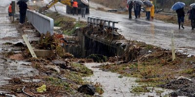 Biga'yı sel vurdu: 2 kişi kayıp