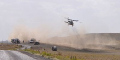 Kars'ta helikoptere saldırı!