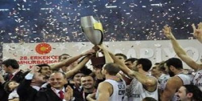 Beşiktaş bir kupa daha aldı