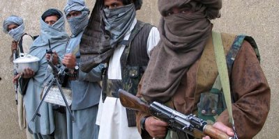 Afganistan'da Taliban güvenlik güçleri ile çatıştı: 6 ölü