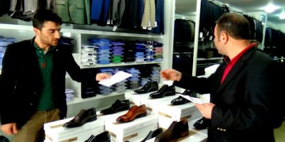 KESK '1 Mayıs İşçi Emekçi Bayramı' için bildiri dağıttı