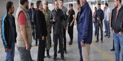 Vali Canbolat, Yüksekova havaalanını inceleledi