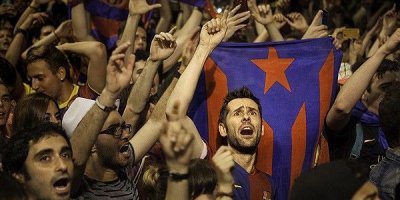 Barcelona taraftarları 23. lig şampiyonluğunu kutladı