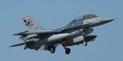 Genelkurmay Suriye sınırında uçuşları artırdı