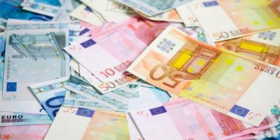 Euro 3 lirayı aştı!