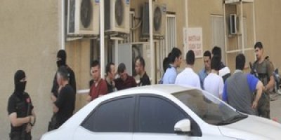 Hakkari'de 1 polis memuru yaralandı