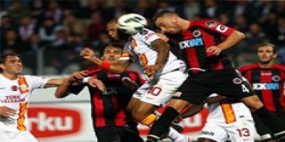 Galatasaray yine kazanamadı
