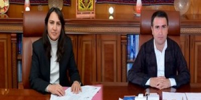 Eş başkanlar halktan özür diledi