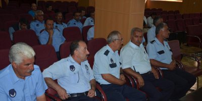 Erciş'te zabıtalarla toplantı