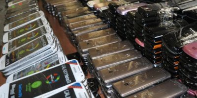 Elazığ'da 34 kaçak cep telefonu ele geçirildi