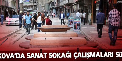 Yüksekova sanat sokağı çalışmaları sürüyor